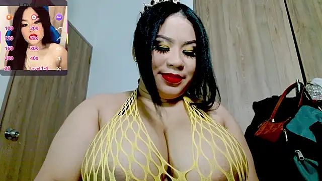 Snapshot of X-Shanell chatting on May 8, 2026, 3:12 am X-Shanell online show from May 8, 2026, 3:12 am