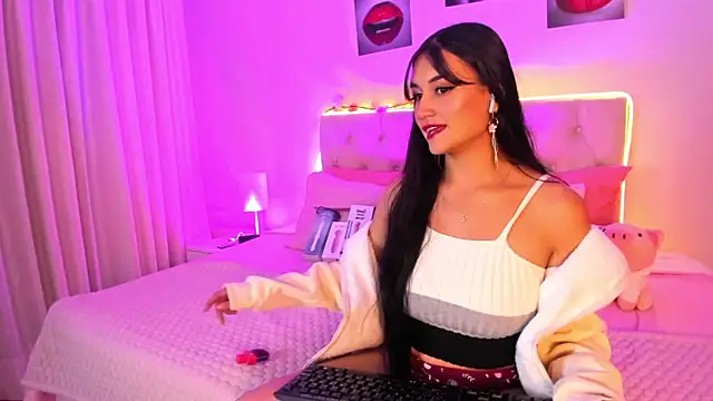 Charlotte rider  online show from January 8, 2026, 3:53 am