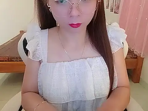 BabyDoll1999 online show from July 23, 2026, 2:09 am