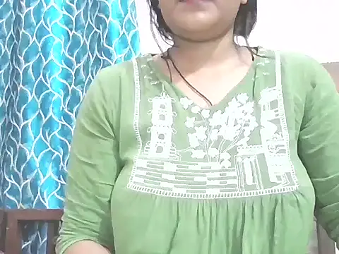 Muskan4156 online show from May 26, 2026, 7:48 am