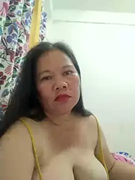 hottiemama69 online show from January 7, 2026, 10:01 pm