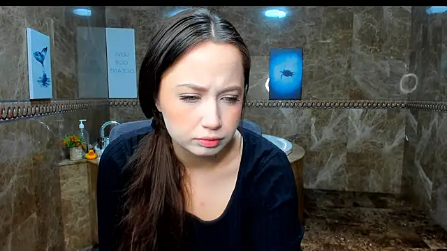 Snapshot of Carolina-sky chatting on May 5, 2026, 1:13 am Carolina-sky online show from May 5, 2026, 1:13 am