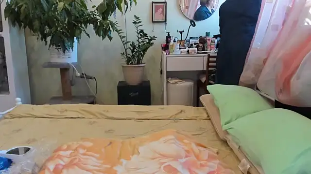 rekelme online show from October 19, 2025, 6:14 am