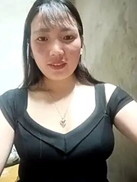 Maymayx2 online show from December 18, 2025, 11:49 am