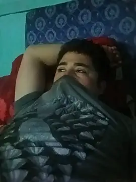 Elperritobb online show from July 1, 2026, 8:52 pm