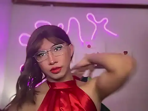 asiantwink0000 online show from June 11, 2026, 7:39 am