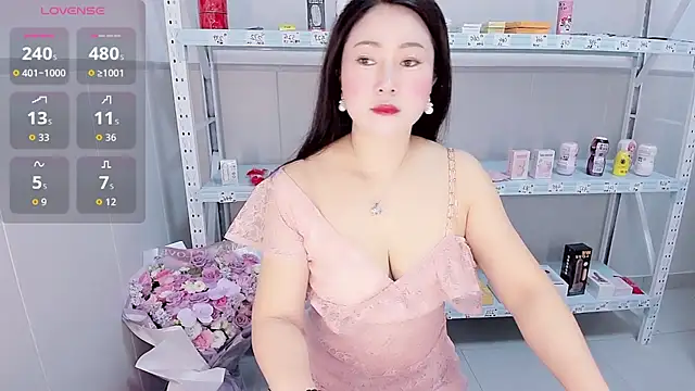 Wan-Yun-520 online show from June 16, 2026, 12:24 am