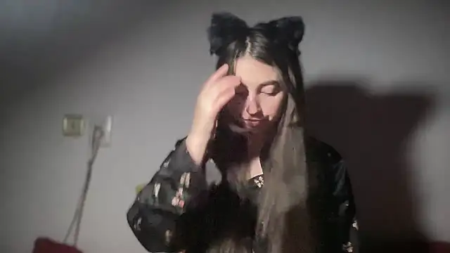 Aphr0ditee online show from January 13, 2026, 2:55 pm