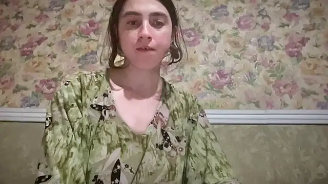 Aphr0ditee online show from July 18, 2026, 6:01 pm