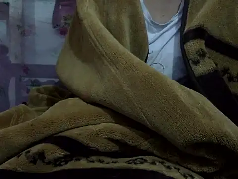 Hot Princess2000 online show from December 14, 2025, 11:09 pm