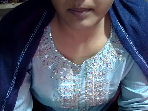 Hot Princess2000 online show from December 21, 2025, 5:47 am