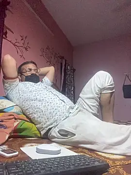 Saxymood1111 online show from February 28, 2026, 4:08 pm