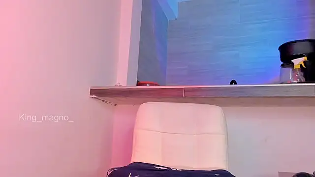 Snapshot of King_magno_ chatting on February 20, 2026, 6:26 am King magno online show from February 20, 2026, 6:26 am