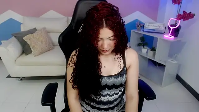 zahira1 online show from February 7, 2026, 7:17 pm