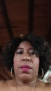 Snapshot of ChanneldelaCroix chatting on February 20, 2026, 6:59 am ChanneldelaCroix online show from February 20, 2026, 6:59 am