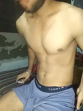 Snapshot of Fitboy07 chatting on May 10, 2026, 10:26 pm Fitboy07 online show from May 10, 2026, 10:26 pm