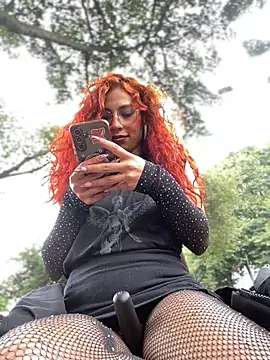 PrettyChloe  online show from March 5, 2026, 8:38 pm