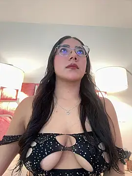 Snapshot of Dafne_se chatting on April 18, 2026, 11:05 pm Dafne se online show from April 18, 2026, 11:05 pm