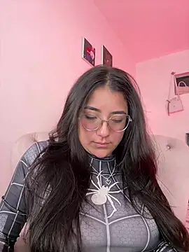 Snapshot of Dafne_se chatting on April 27, 2026, 4:32 am Dafne se online show from April 27, 2026, 4:32 am