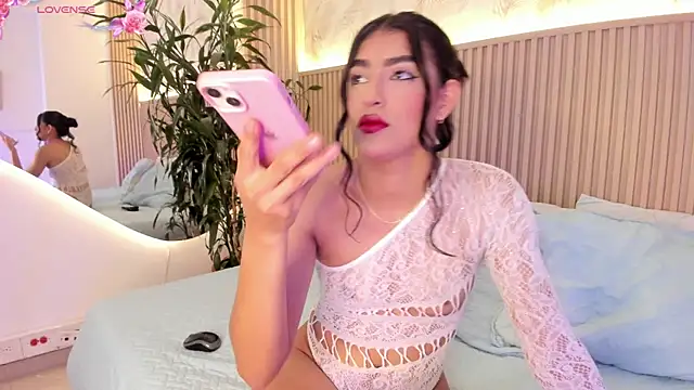 Melina-fox online show from December 18, 2025, 8:48 pm