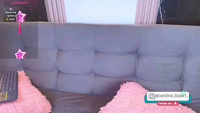 Caroline foster1 online show from May 18, 2026, 1:06 pm