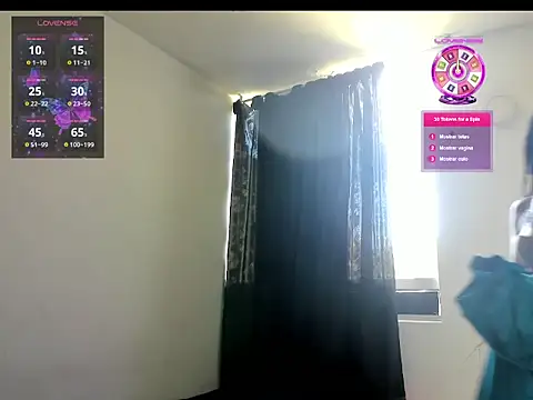 Snapshot of sweetCatallina chatting on April 30, 2026, 3:29 pm sweetCatallina online show from April 30, 2026, 3:29 pm