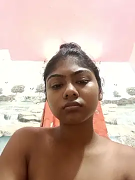Cute diya023 online show from April 29, 2026, 3:10 am