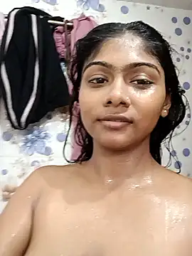 Cute diya023 online show from May 9, 2026, 7:02 am