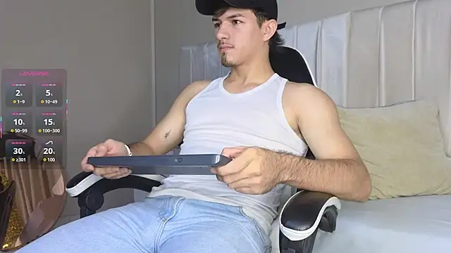 Justin duque online show from December 19, 2025, 12:56 pm