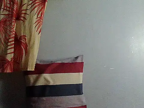 lovePussy Cat online show from December 22, 2025, 12:24 pm