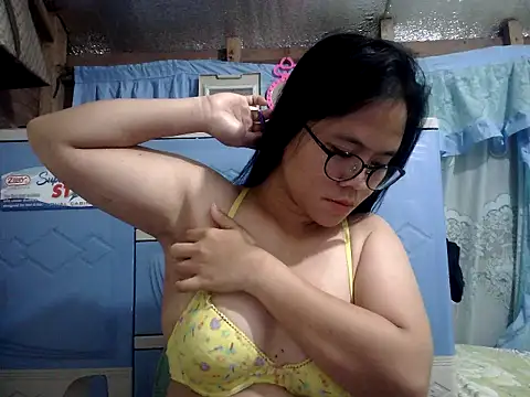xxdreamgirl69 online show from June 20, 2026, 11:13 am