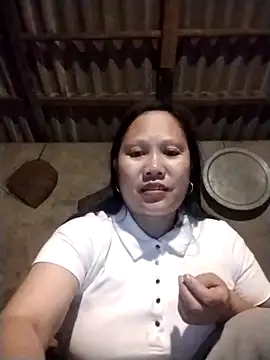 Snapshot of LeoPet2x chatting on February 16, 2026, 9:00 pm LeoPet2x online show from February 16, 2026, 9:00 pm