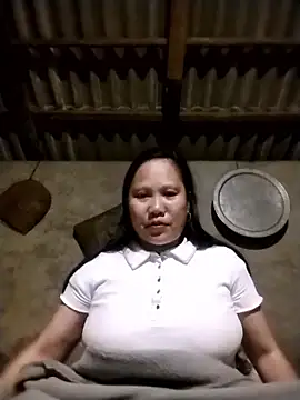 Snapshot of LeoPet2x chatting on February 18, 2026, 4:14 pm LeoPet2x online show from February 18, 2026, 4:14 pm