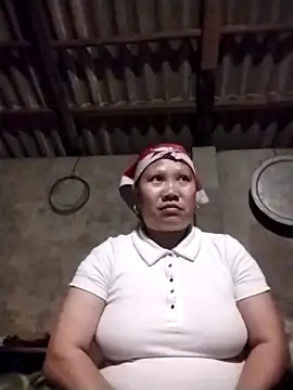 Snapshot of LeoPet2x chatting on March 1, 2026, 3:47 pm LeoPet2x online show from March 1, 2026, 3:47 pm