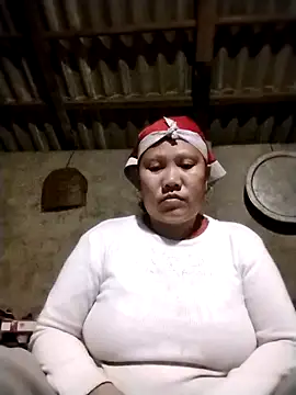 Snapshot of LeoPet2x chatting on March 4, 2026, 4:46 pm LeoPet2x online show from March 4, 2026, 4:46 pm