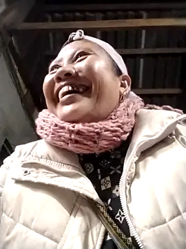 Snapshot of LeoPet2x chatting on March 6, 2026, 9:50 am LeoPet2x online show from March 6, 2026, 9:50 am