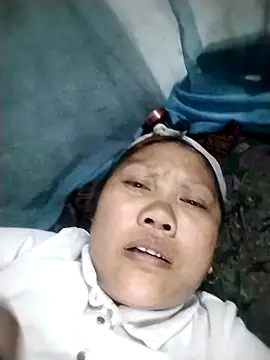 Snapshot of LeoPet2x chatting on March 7, 2026, 5:21 pm LeoPet2x online show from March 7, 2026, 5:21 pm