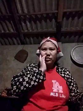 Snapshot of LeoPet2x chatting on March 14, 2026, 11:37 am LeoPet2x online show from March 14, 2026, 11:37 am