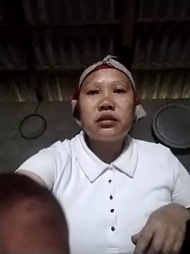 Snapshot of LeoPet2x chatting on March 22, 2026, 3:21 am LeoPet2x online show from March 22, 2026, 3:21 am