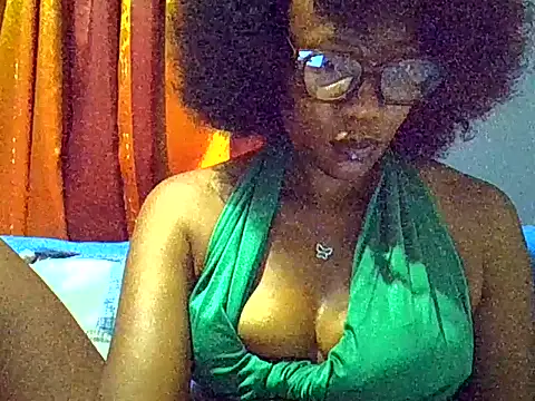 PreettyTee online show from July 24, 2026, 10:08 pm
