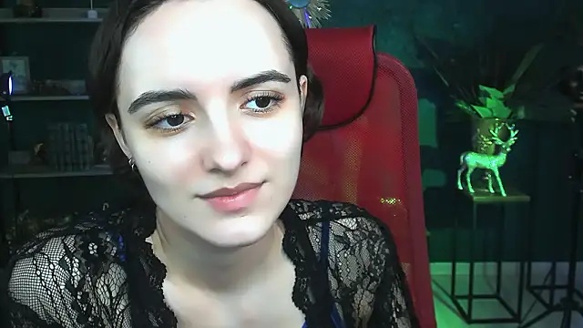 Snapshot of KateWillows chatting on February 17, 2026, 4:09 am KateWillows online show from February 17, 2026, 4:09 am