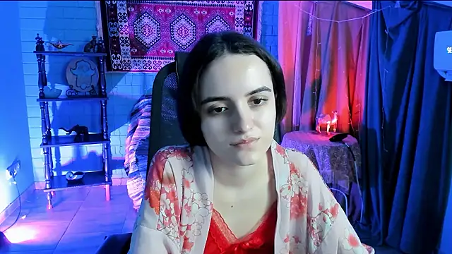 Snapshot of KateWillows chatting on February 28, 2026, 4:35 am KateWillows online show from February 28, 2026, 4:35 am