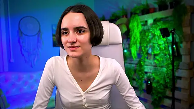 Snapshot of KateWillows chatting on March 2, 2026, 4:25 am KateWillows online show from March 2, 2026, 4:25 am