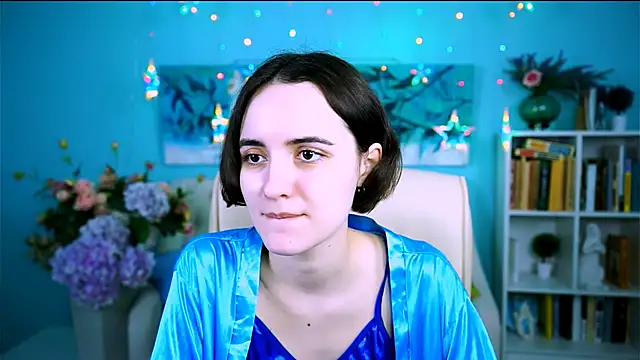 Snapshot of KateWillows chatting on March 4, 2026, 4:07 am KateWillows online show from March 4, 2026, 4:07 am