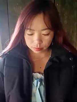 alissa-ww online show from December 1, 2025, 12:59 am