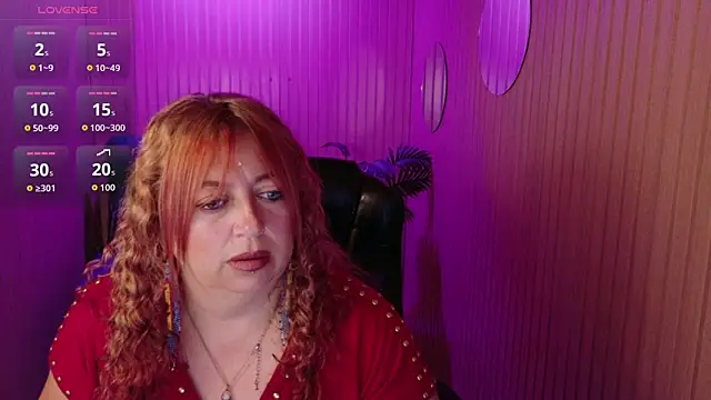 MilfArlet online show from June 11, 2026, 2:15 pm