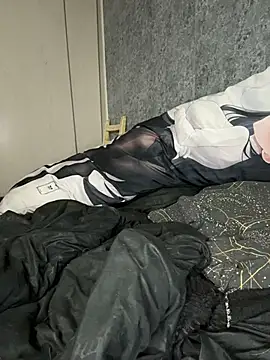 kcortnix online show from December 4, 2025, 9:56 pm