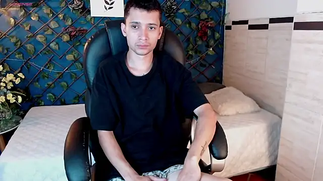 LucassSmith11 online show from July 6, 2026, 8:11 pm