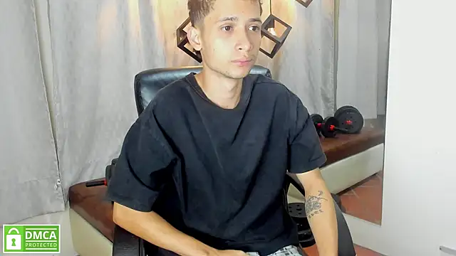 LucassSmith11 online show from July 30, 2026, 4:11 am
