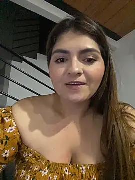 RosaliaVicky online show from January 7, 2026, 2:47 am